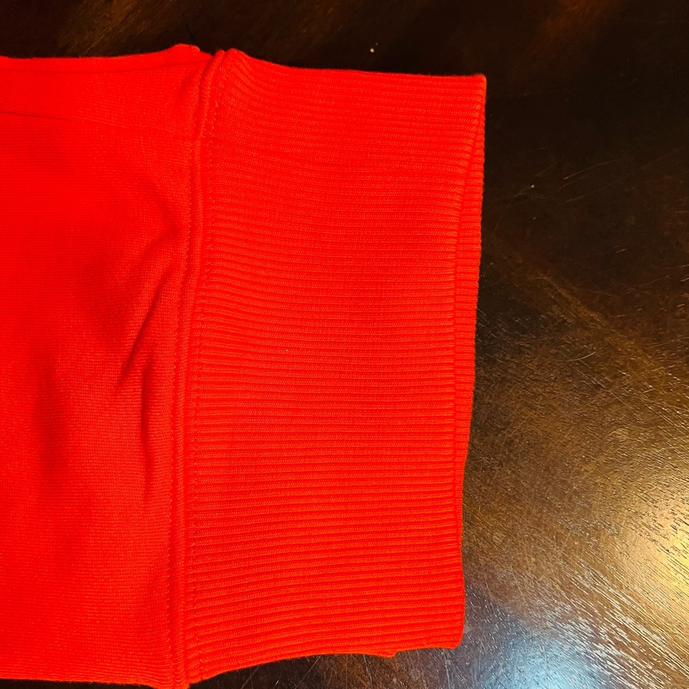 Ivy Park Red Lace-Up Cropped Sweatpants - Picture 8 of 12